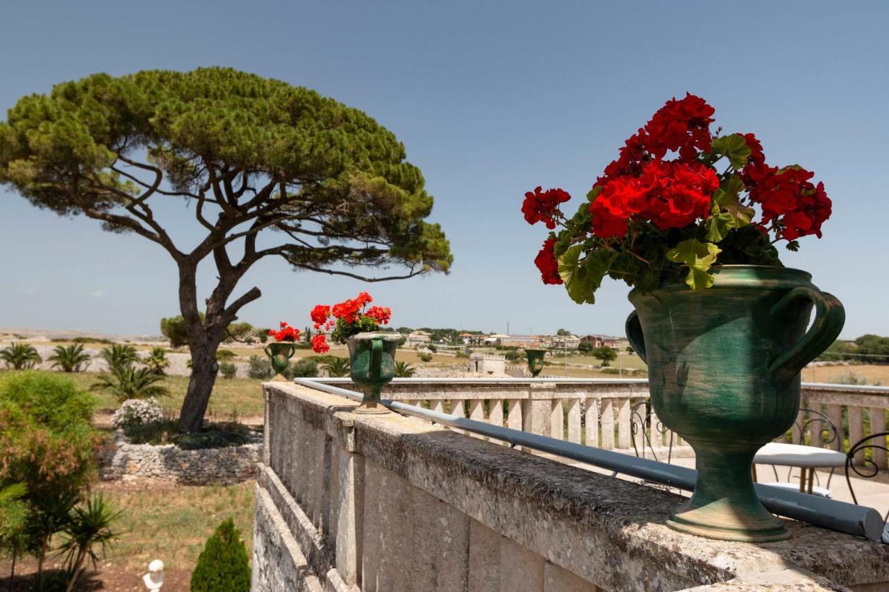 Villa Castiglione 1863 - The Real Sicilian *